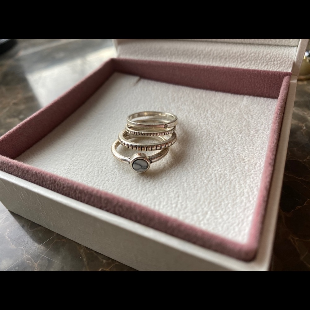 Stackable rings - Picture 2 of 2